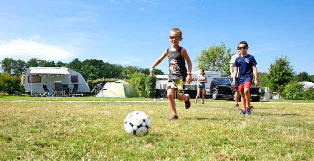 enfants jeux colombiere